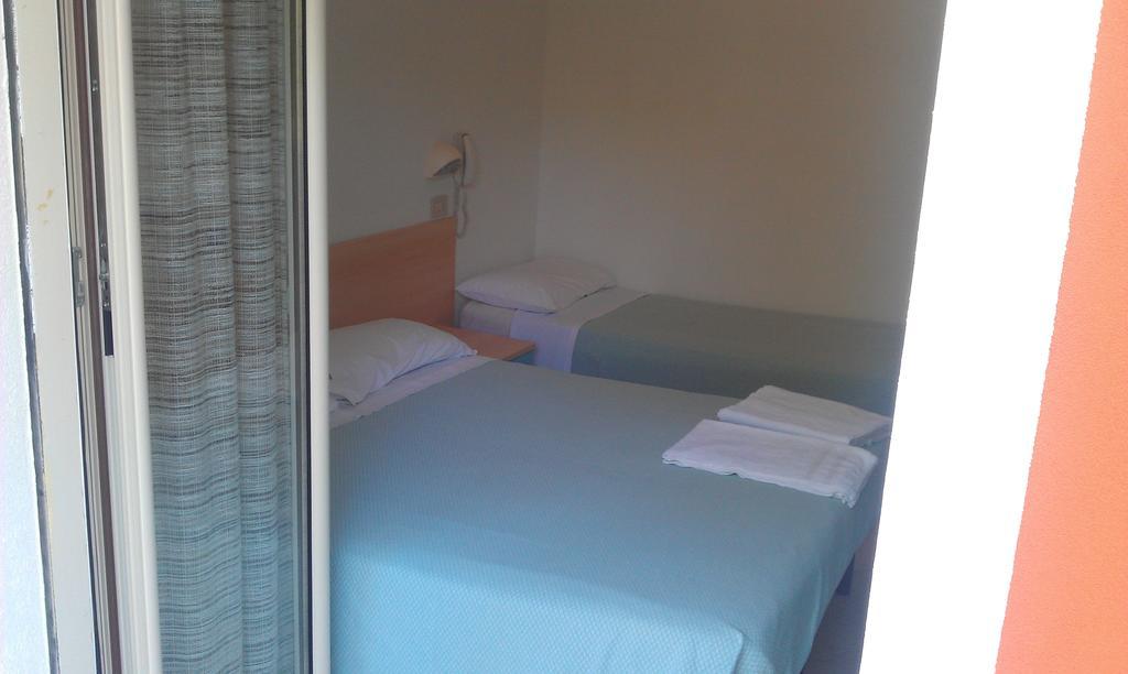 Hotel Edelweiss Cervia Pokój zdjęcie